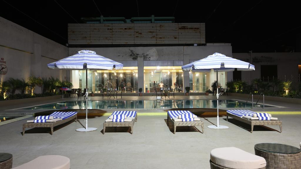 Country Inn & Suites By Radisson, 메루트 외부 사진