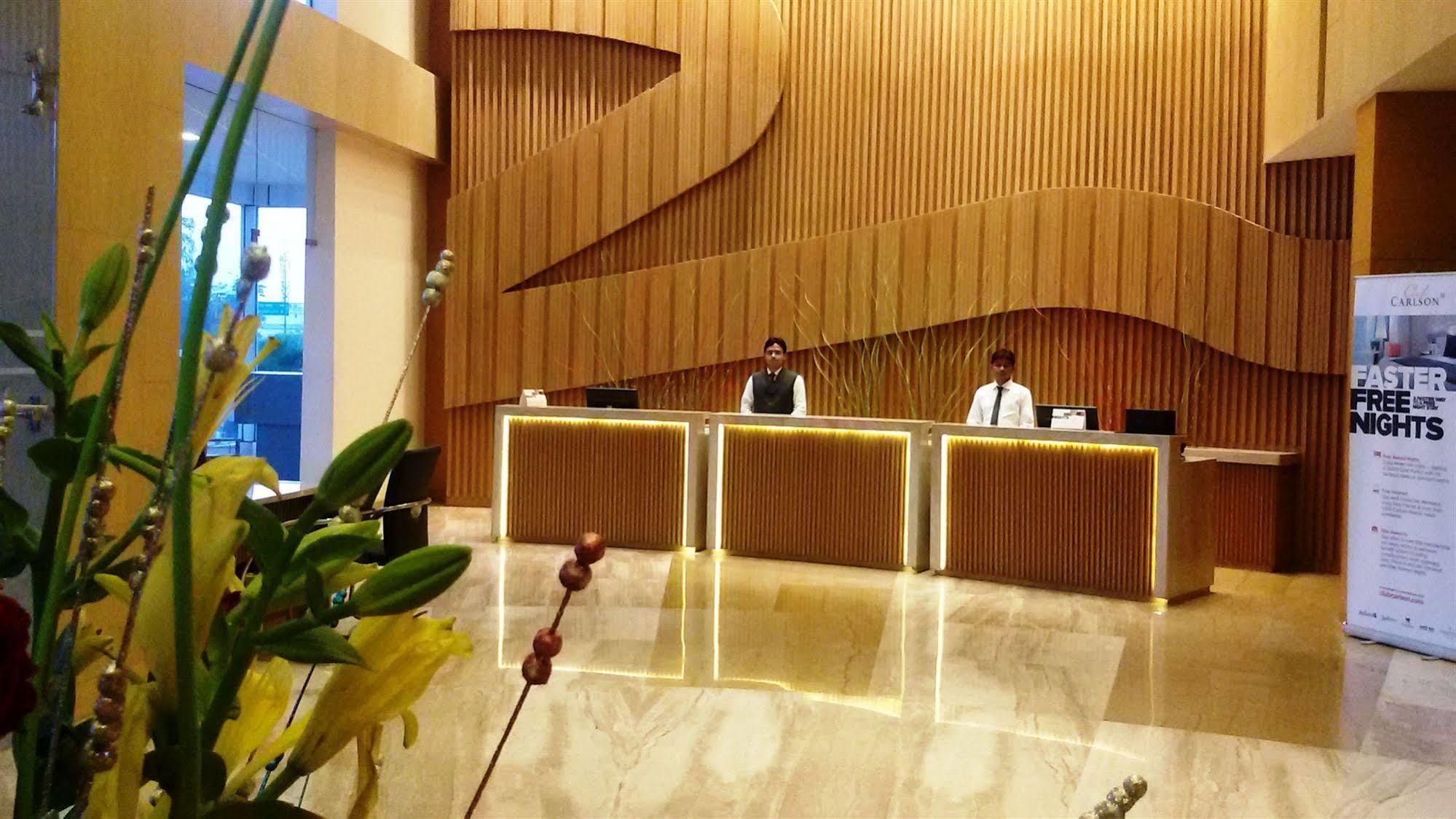 Country Inn & Suites By Radisson, 메루트 외부 사진