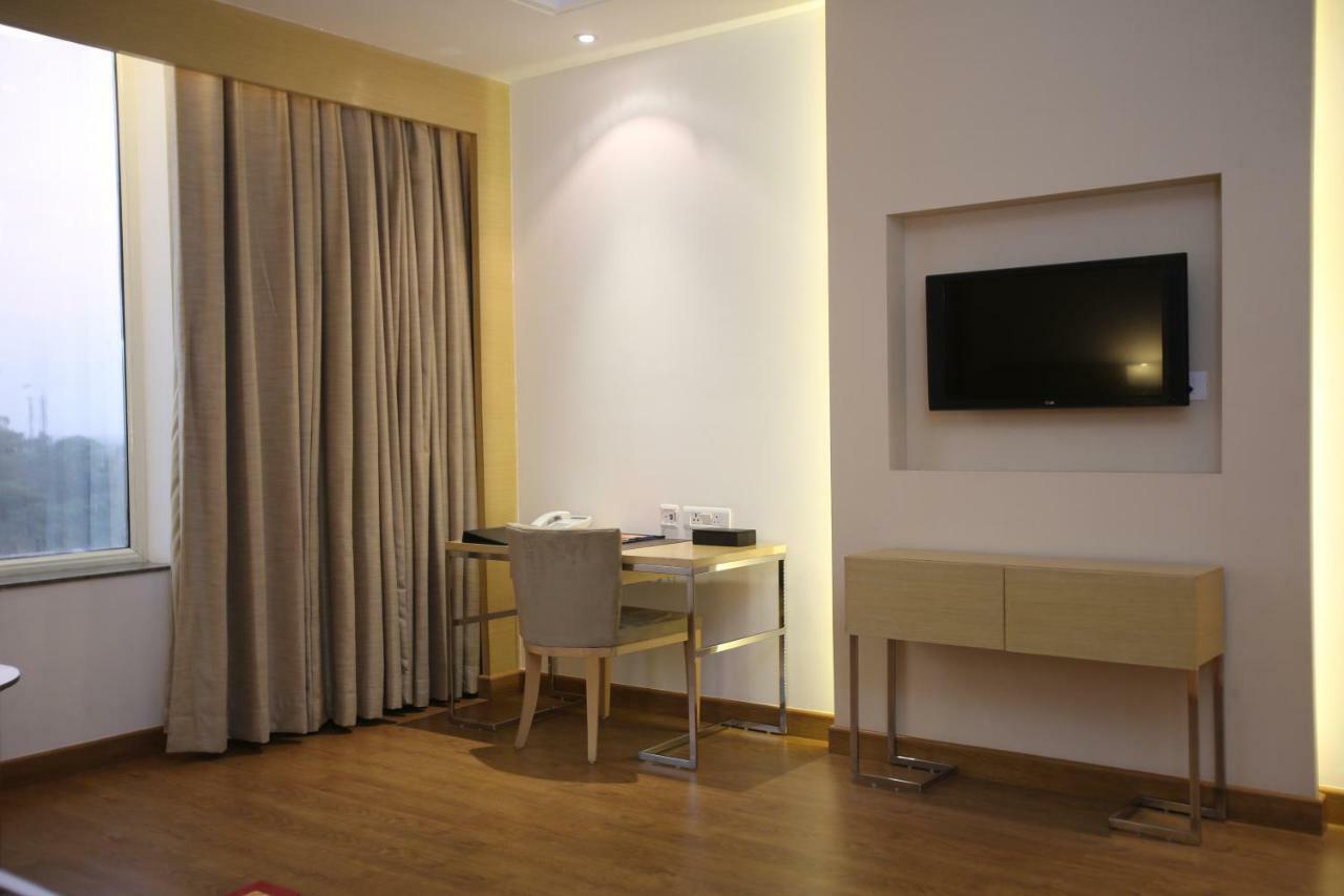 Country Inn & Suites By Radisson, 메루트 외부 사진