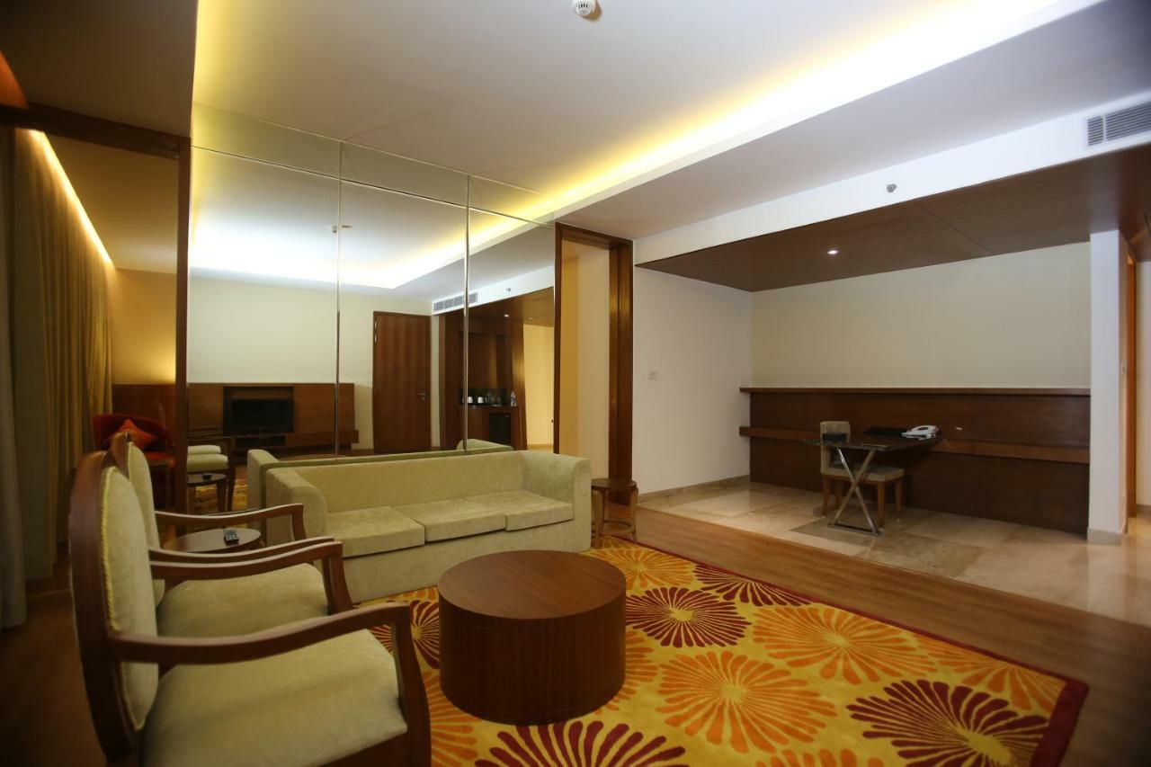Country Inn & Suites By Radisson, 메루트 외부 사진